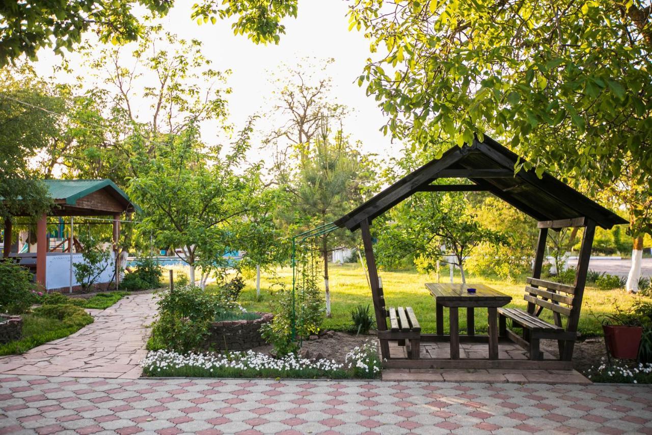 Збурьевский Кут Stara Zbur'yivka Kültér fotó